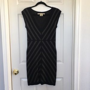 Max Studio Size Medium